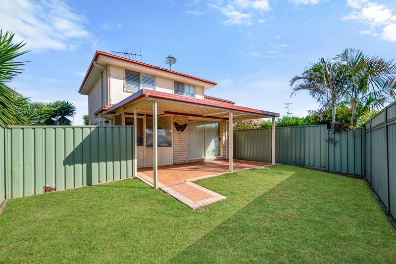 Photo - 21B Winna Place, Glenmore Park NSW 2745 - Image 13