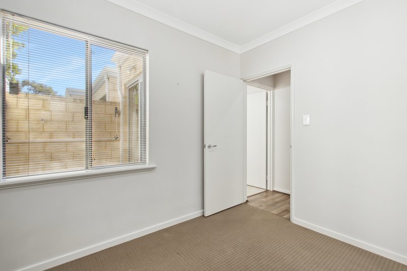 Photo - 21C Framfield Way, Balga WA 6061 - Image 18