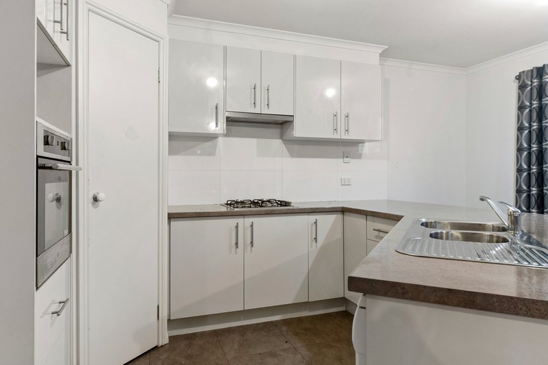 Photo - 2/1C Keerok Avenue, Seaford VIC 3198 - Image 5