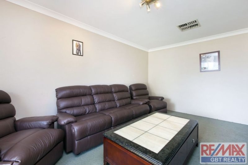 Photo - 21C St Albans Rd , Nollamara WA 6061 - Image 4