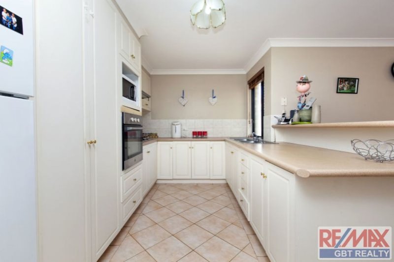 Photo - 21C St Albans Rd , Nollamara WA 6061 - Image 5