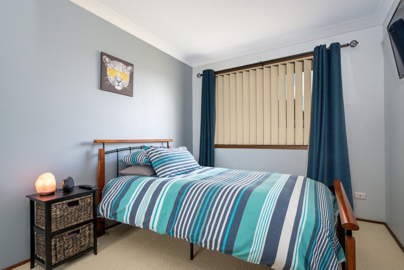 Photo - 2/2-10 Compton Street, Dapto NSW 2530 - Image 7