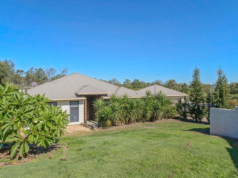 22-24 Evergreen Drive, South Maclean QLD 4280