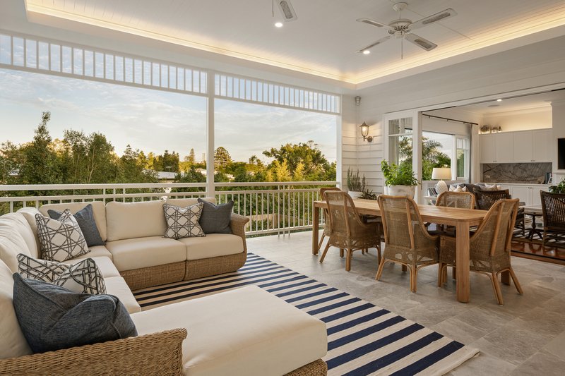 Photo - 22-24 Sixth Avenue, Bardon QLD 4065 - Image 8