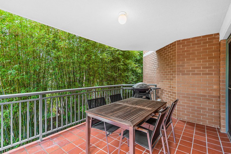 Photo - 2/2-6 Martin Place, Mortdale NSW 2223 - Image 3