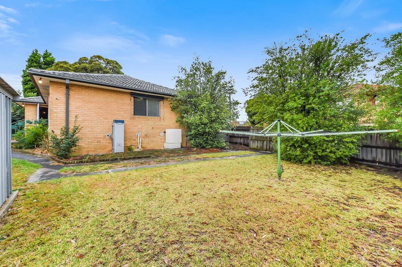 Photo - 22 Aberdeen Drive, Dandenong North VIC 3175 - Image 19