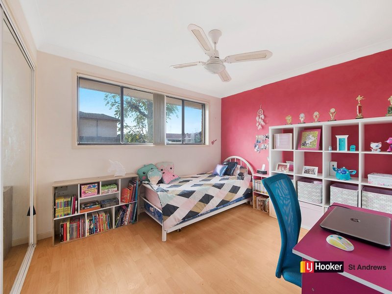 Photo - 22 Aberfeldy Crescent, St Andrews NSW 2566 - Image 8