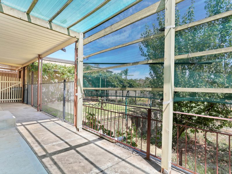 Photo - 22 Acacia Avenue, Campbelltown SA 5074 - Image 10