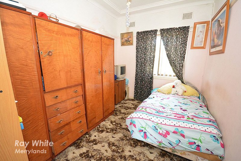 Photo - 22 Albion Avenue, Merrylands NSW 2160 - Image 8