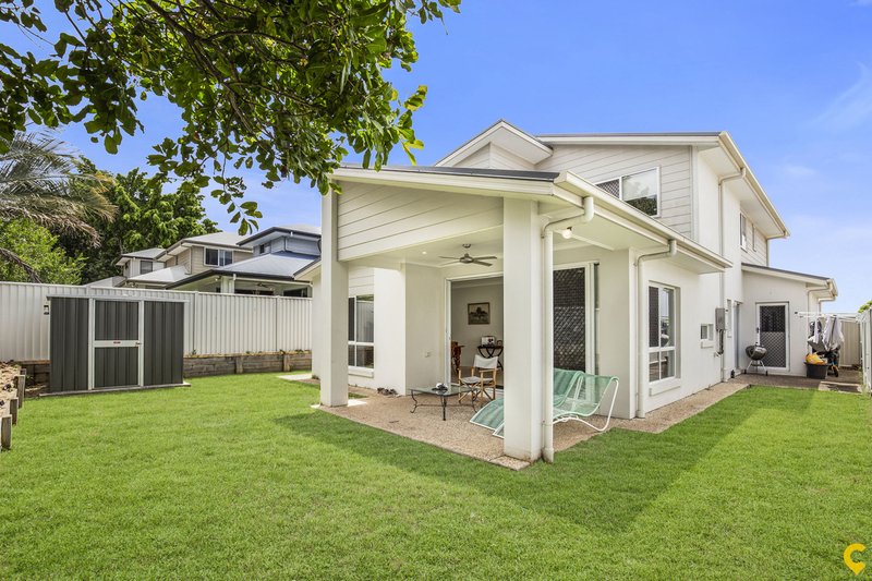 Photo - 22 Aldritt Place, Bridgeman Downs QLD 4035 - Image 2