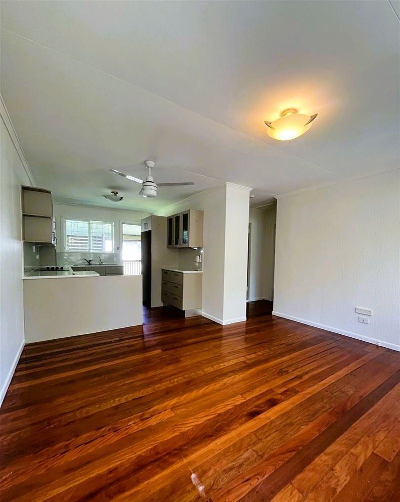 Photo - 22 Alexandra Street, Balmoral QLD 4171 - Image 7