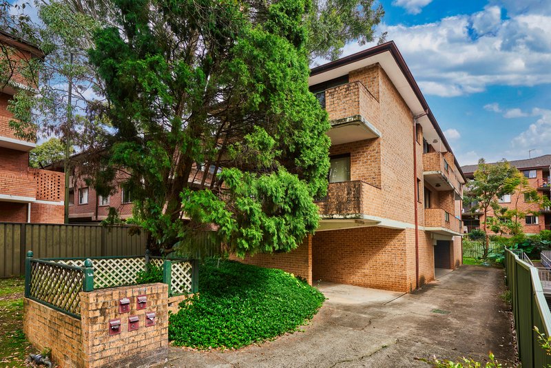 2/2 Alfred Street, Westmead NSW 2145