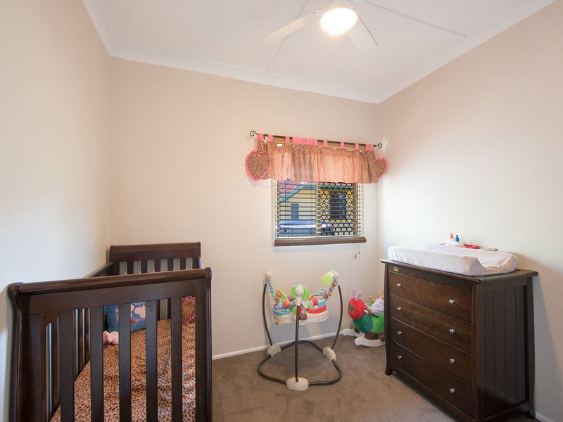 Photo - 22 Alice Street, Clontarf QLD 4019 - Image 7