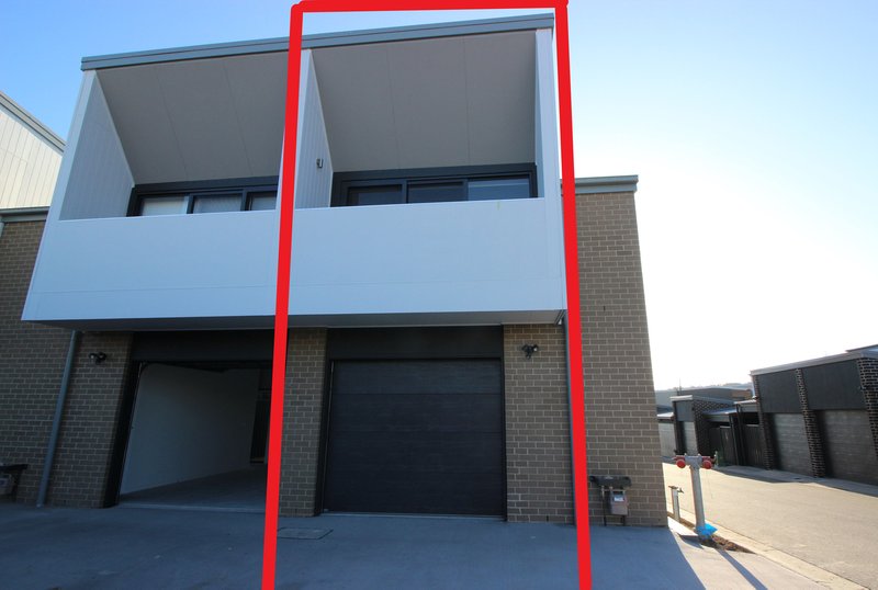 Photo - 22 Alight Circuit, Cameron Park NSW 2285 - Image 17