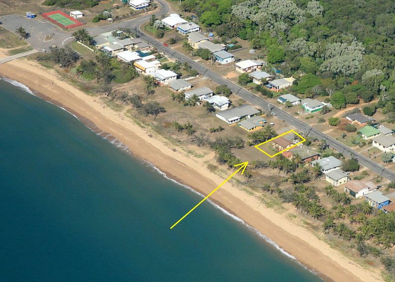 Photo - 22 Allamanda Ave , Forrest Beach QLD 4850 - Image 23