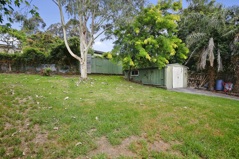 Photo - 22 Alpine Boulevard , Launching Place VIC 3139 - Image 9