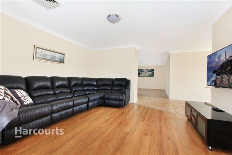 Photo - 22 Amanda Place, Horsley NSW 2530 - Image 2