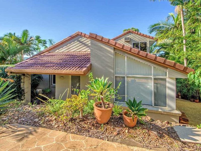 Photo - 22 Amethyst Court, Carrara QLD 4211 - Image 4