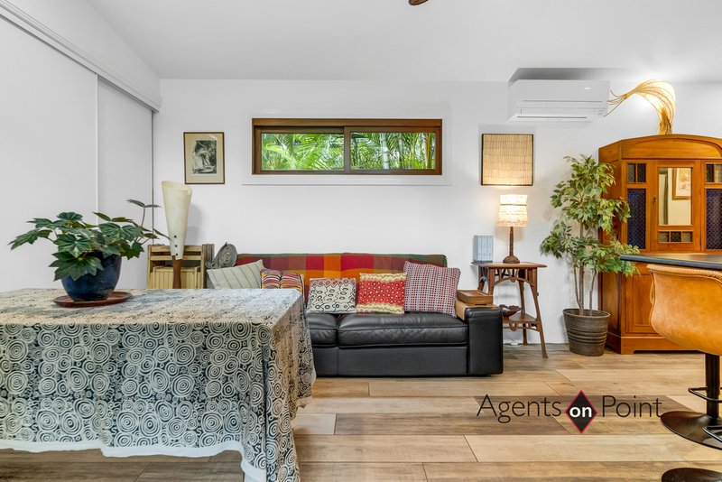 Photo - 22 Aminya Street, Coochiemudlo Island QLD 4184 - Image 3