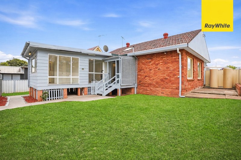 Photo - 22 and 22A Lonsdale Street, St Marys NSW 2760 - Image 12
