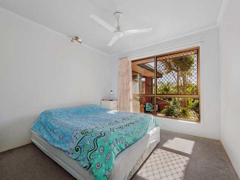 Photo - 22 Andamooka Avenue, Worongary QLD 4213 - Image 10