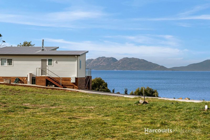 Photo - 22 Aqua Sands Drive, Swansea TAS 7190 - Image 5