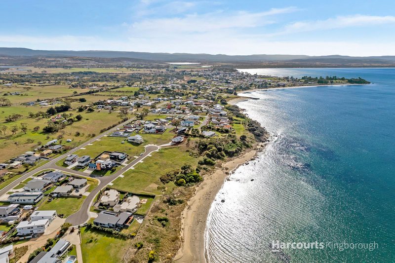 Photo - 22 Aqua Sands Drive, Swansea TAS 7190 - Image 16