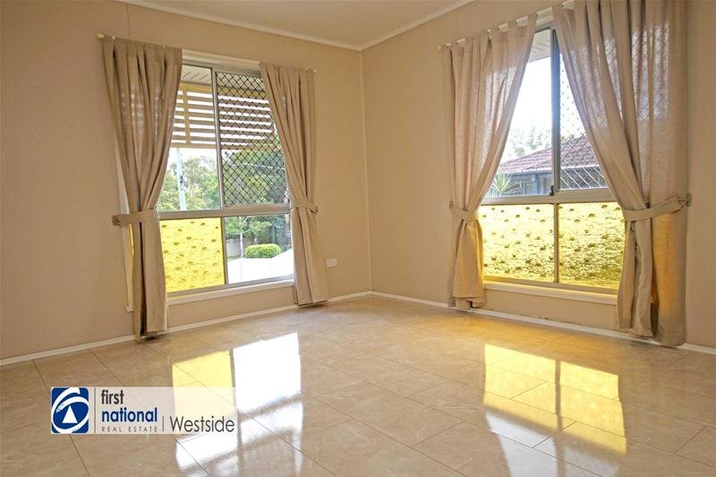 Photo - 22 Arkins Crescent, Goodna QLD 4300 - Image 6