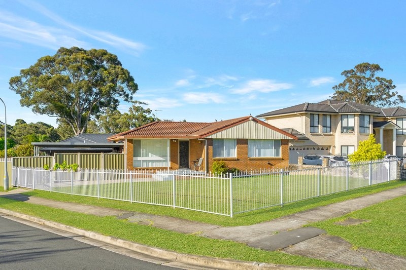 22 Arrowhead Road, Greenfield Park NSW 2176