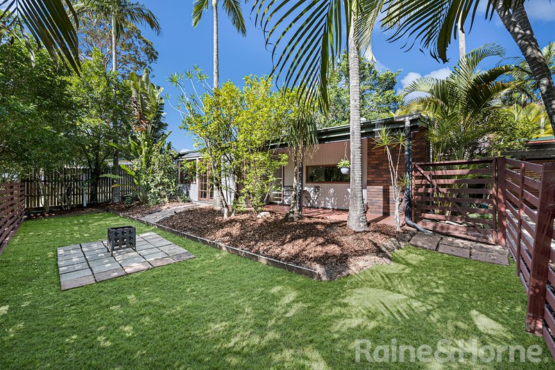 22 Arunga Street, Petrie QLD 4502