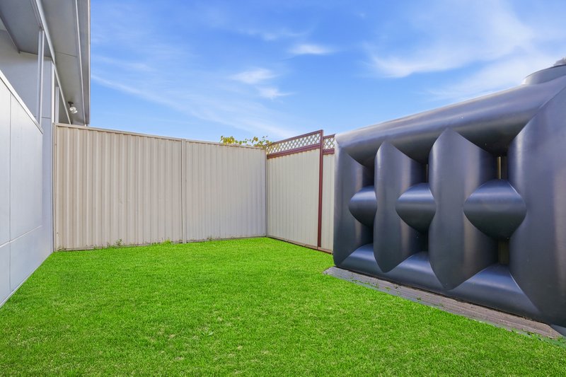 Photo - 22 Avisford Street, Fairfield NSW 2165 - Image 12