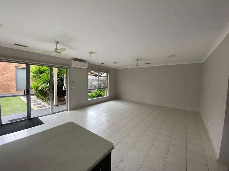 Photo - 22 Bail Street, Epping VIC 3076 - Image 3