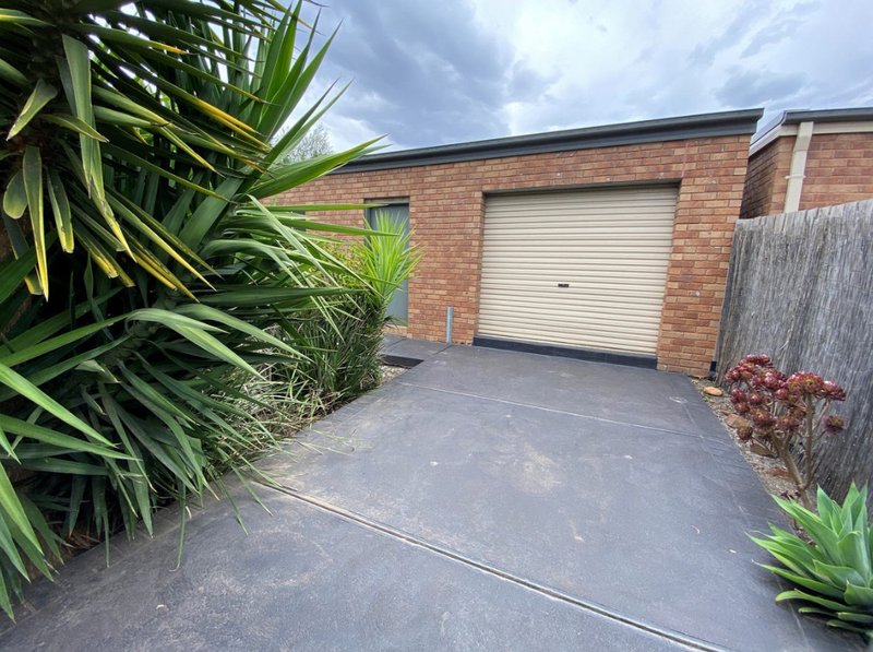 Photo - 22 Bail Street, Epping VIC 3076 - Image 8