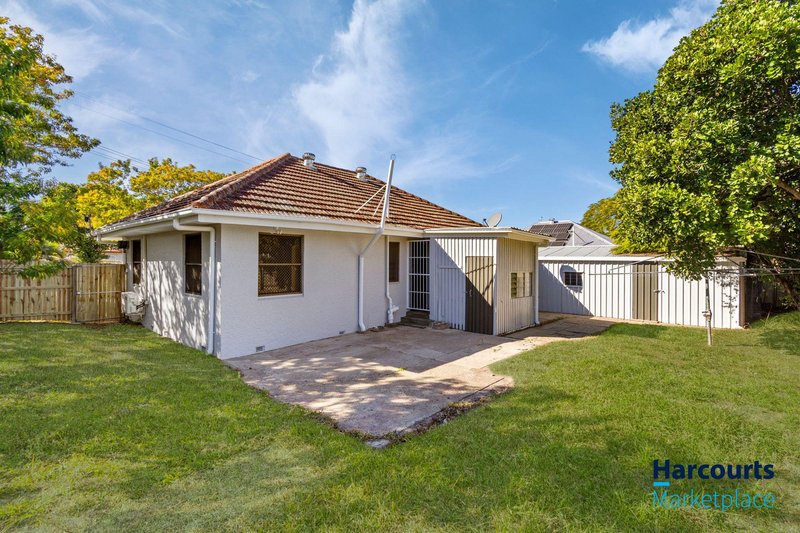 Photo - 22 Balsa Street, Inala QLD 4077 - Image 9