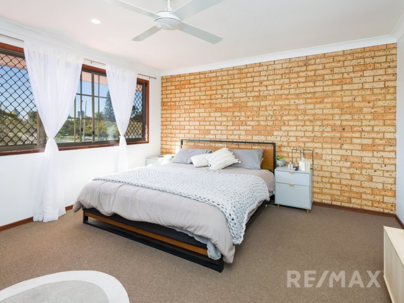 Photo - 2/2 Barbet Pl , Burleigh Waters QLD 4220 - Image 7