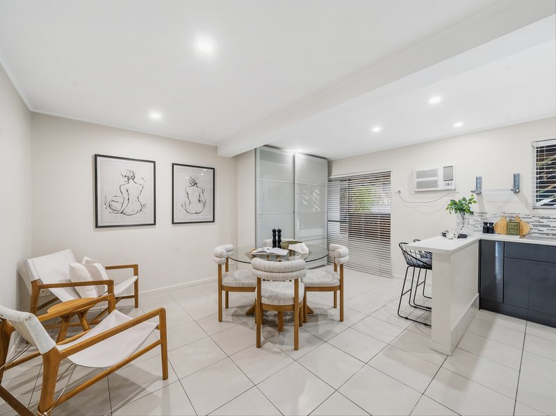 Photo - 22 Baringa Street, Clontarf QLD 4019 - Image 13