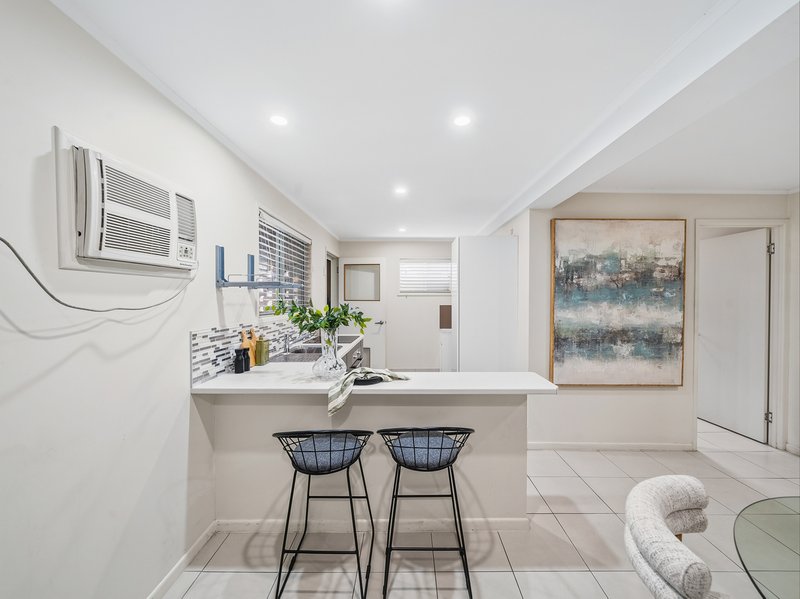 Photo - 22 Baringa Street, Clontarf QLD 4019 - Image 15