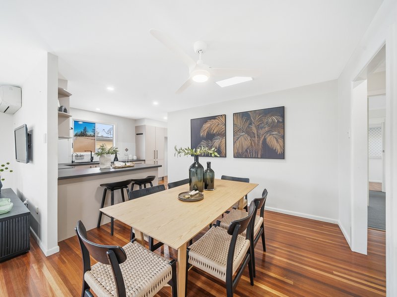 Photo - 22 Baringa Street, Clontarf QLD 4019 - Image 27