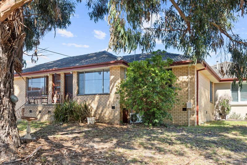 2/2 Barker Street, Cheltenham VIC 3192