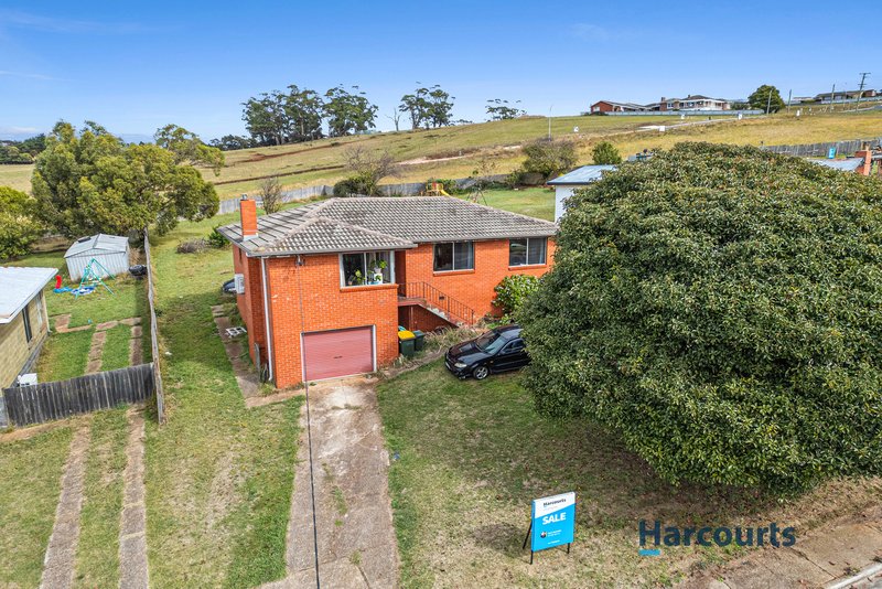 Photo - 22 Barker Street, Ulverstone TAS 7315 - Image 2