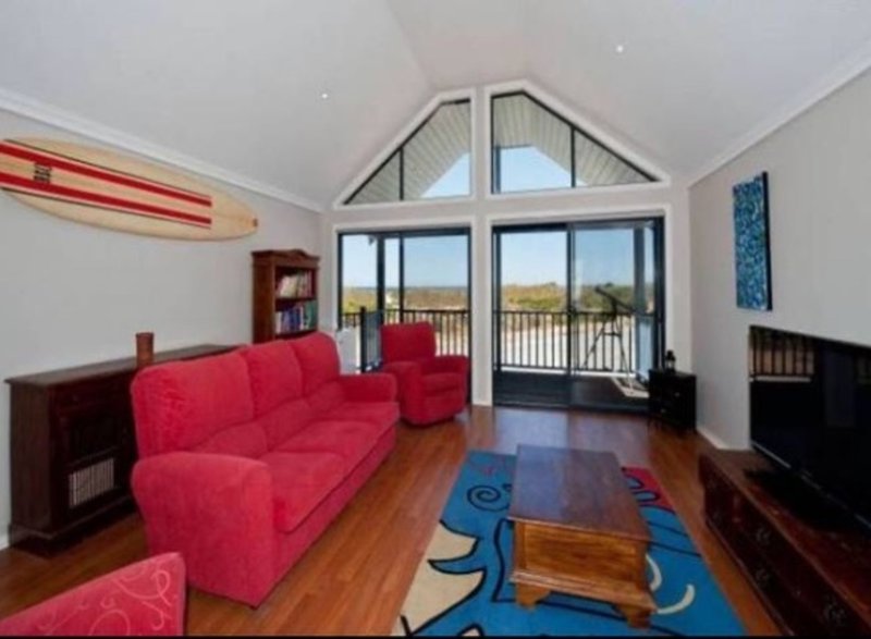 Photo - 22 Barrett-Lennard , Ledge Point WA 6043 - Image