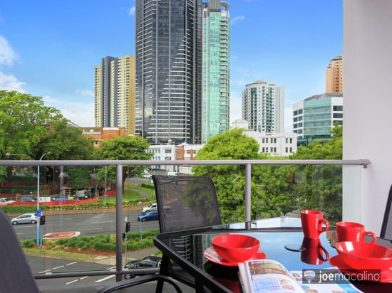 22 Barry Barry Pde , Fortitude Valley QLD 4006