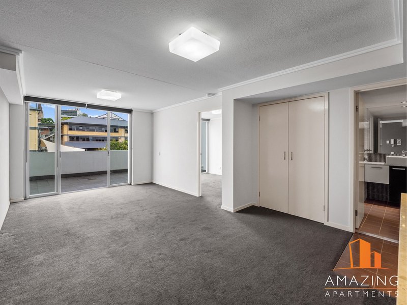 Photo - 22 Barry Parade, Fortitude Valley QLD 4006 - Image 3