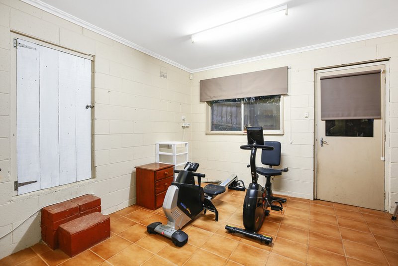 Photo - 22 Bastow Road, Lilydale VIC 3140 - Image 12