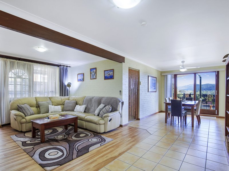 Photo - 22 Bates Drive, Everton Hills QLD 4053 - Image 8