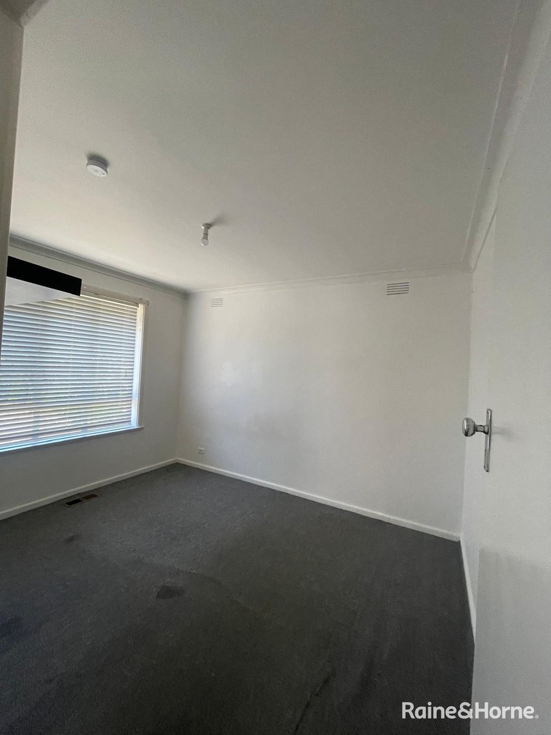 Photo - 22 Battersea Street, Hadfield VIC 3046 - Image 6