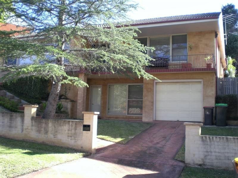 Photo - 22 Bayview Road, Peakhurst Heights NSW 2210 - Image 1