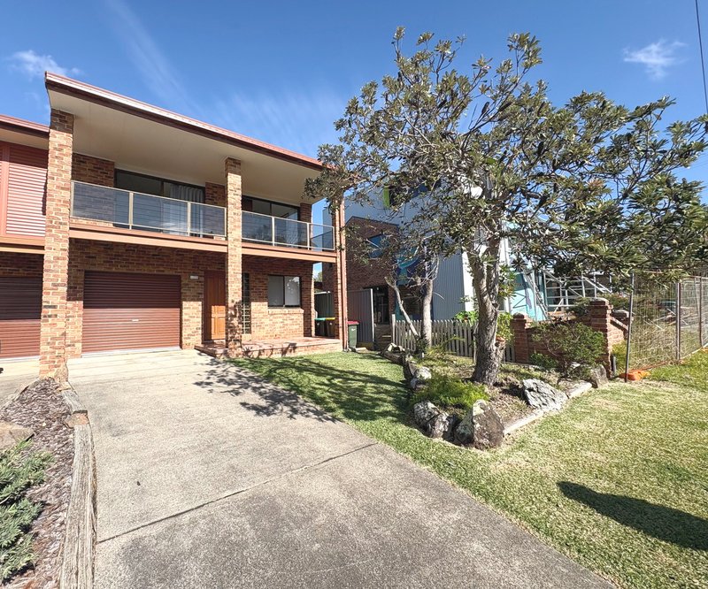 Photo - 2/2 Beach Street, Wallabi Point NSW 2430 - Image 4