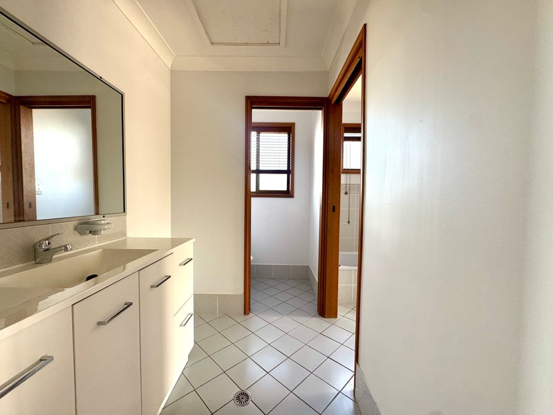 Photo - 2/2 Beach Street, Wallabi Point NSW 2430 - Image 5