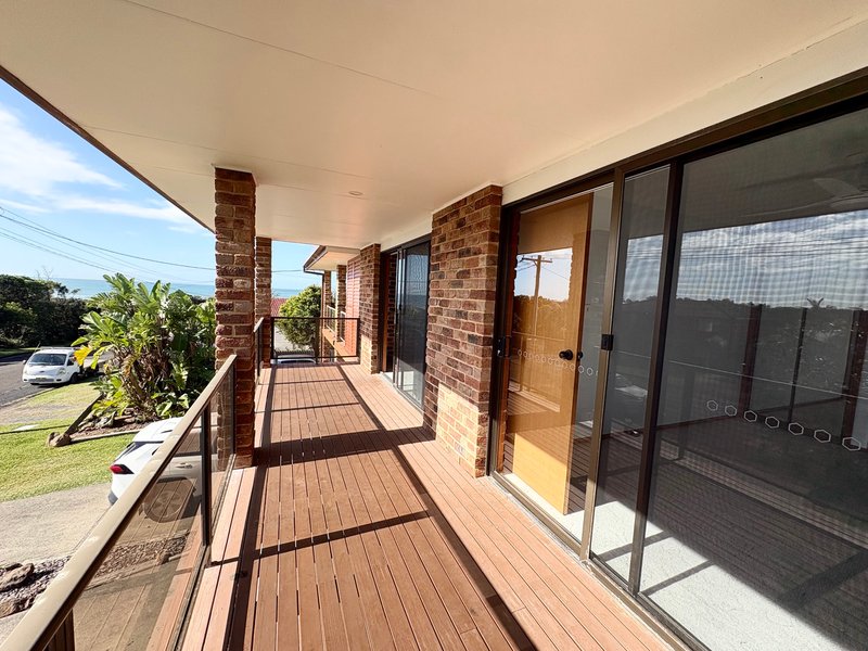 Photo - 2/2 Beach Street, Wallabi Point NSW 2430 - Image 13